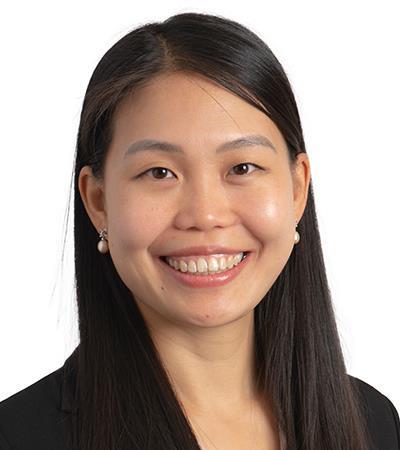 Stéphanie Luong, Relationship Manager, France